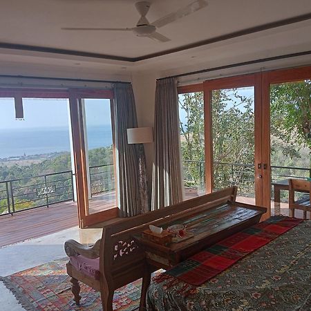 Liri Villa - Ocean, Hills, Valley View Lovina Buitenkant foto