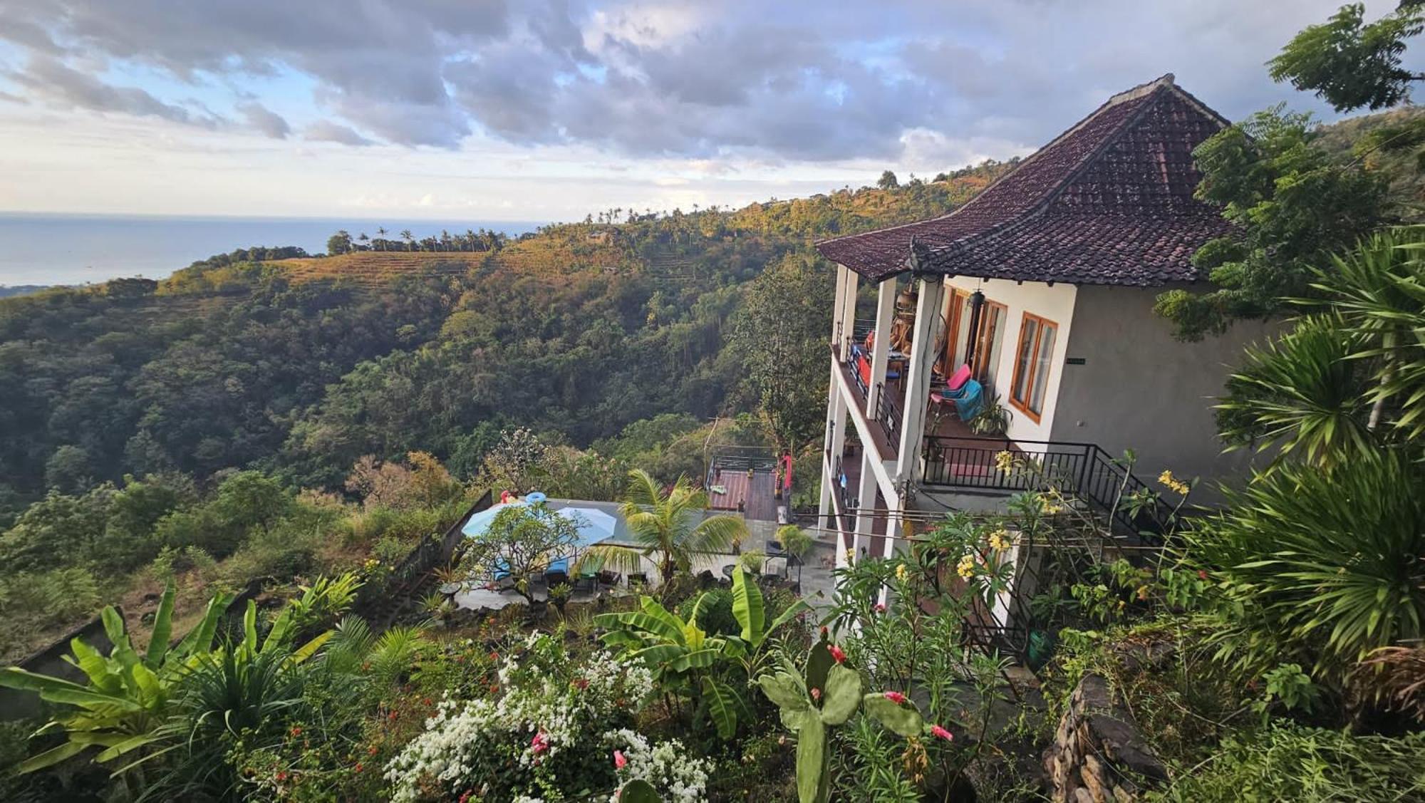 Liri Villa - Ocean, Hills, Valley View Lovina Buitenkant foto